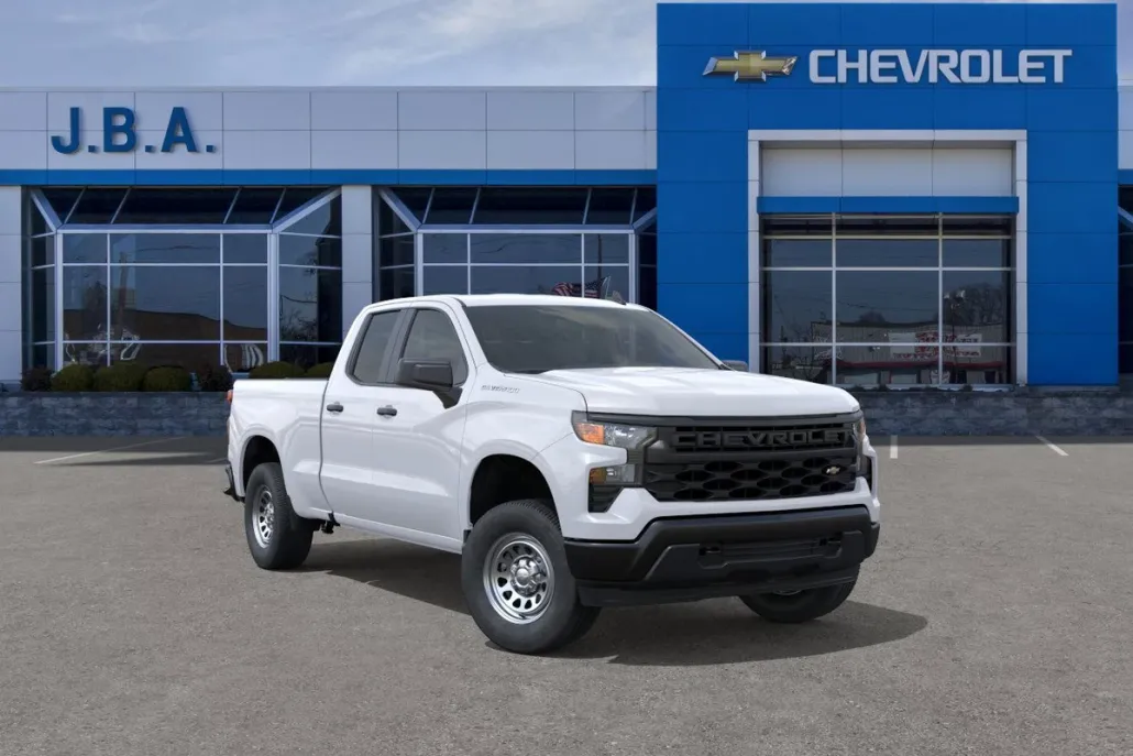2025 Chevrolet Silverado 1500 photo 1