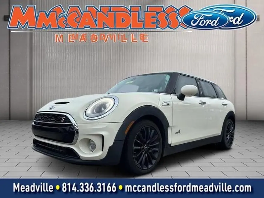 2017 Mini Clubman Base S ALL4 photo 1