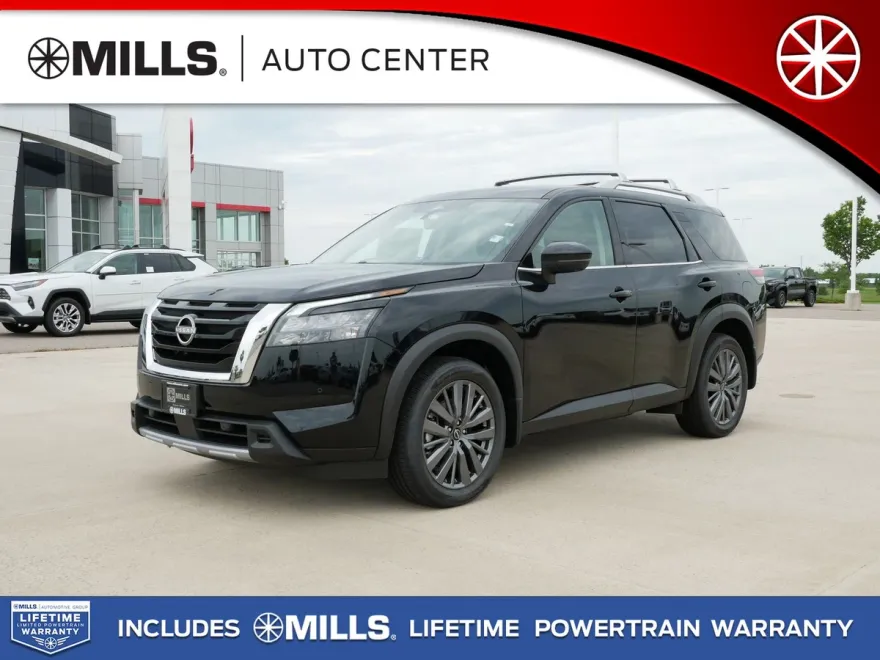2025 Nissan Pathfinder SL photo 1