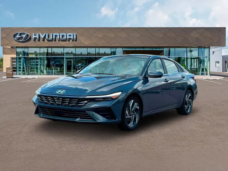 2025 Hyundai Elantra Limited photo 1