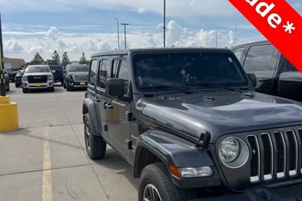2023 Jeep Wrangler Sahara photo 1
