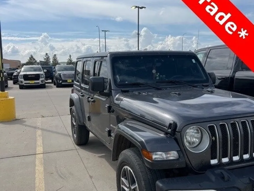 2023 Jeep Wrangler Sahara photo 1