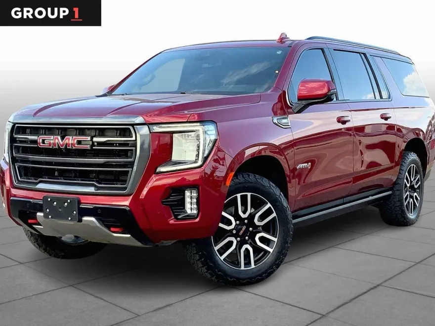 2023 Gmc Yukon XL AT4 photo 1