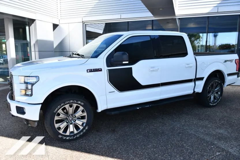 2016 Ford F-150 XLT photo 1
