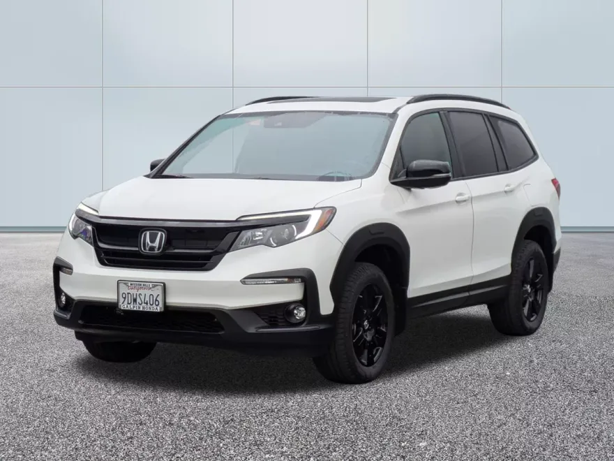 2022 Honda Pilot TrailSport photo 1