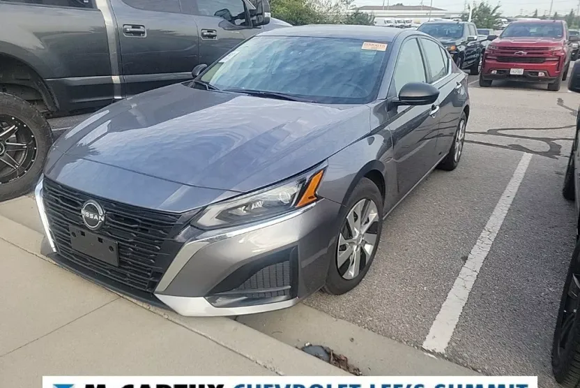 2024 Nissan Altima 2.5 S photo 1