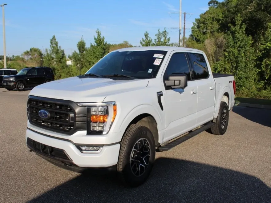 2022 Ford F-150 XLT photo 1