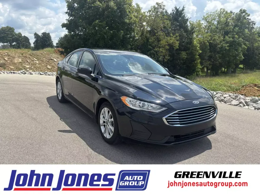 2020 Ford Fusion SE photo 1