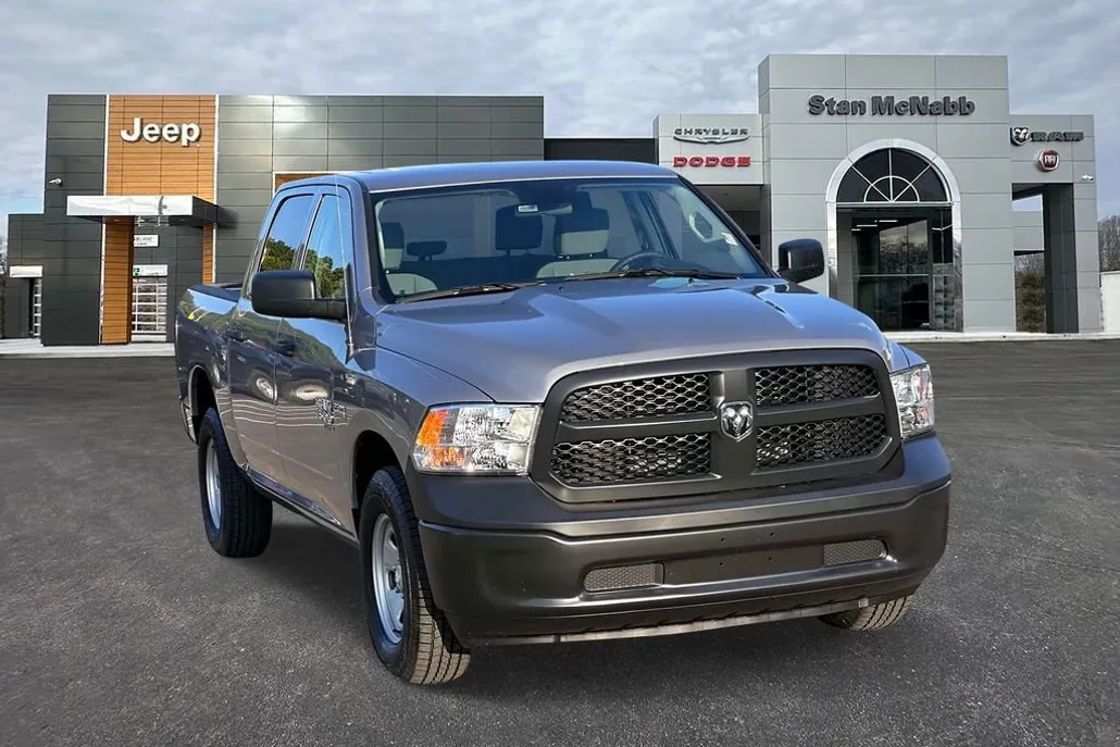 2024 Ram 1500 Classic photo 1