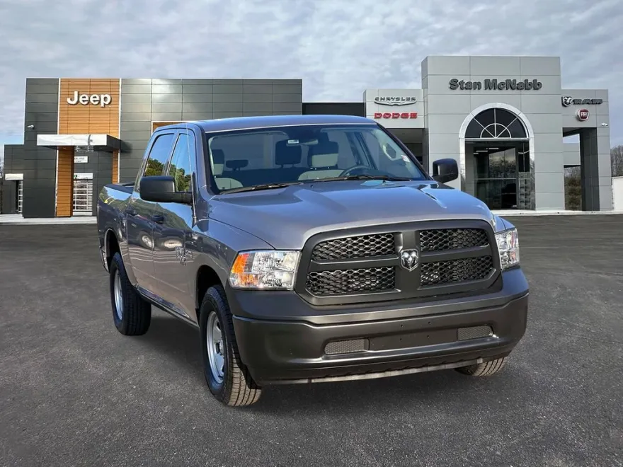 2024 Ram 1500 Classic photo 1