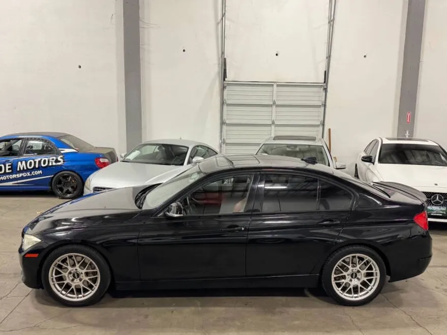 2012 Bmw 335i Sedan photo 1
