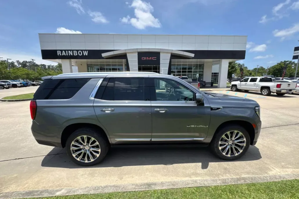 2021 Gmc Yukon Denali photo 1
