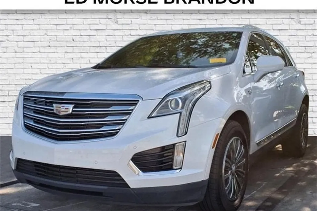 2018 Cadillac XT5 Luxury photo 1