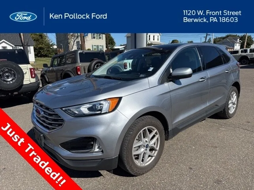 2021 Ford Edge SEL photo 1