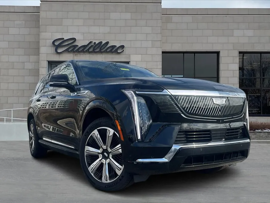 2025 Cadillac Escalade IQ Luxury photo 1