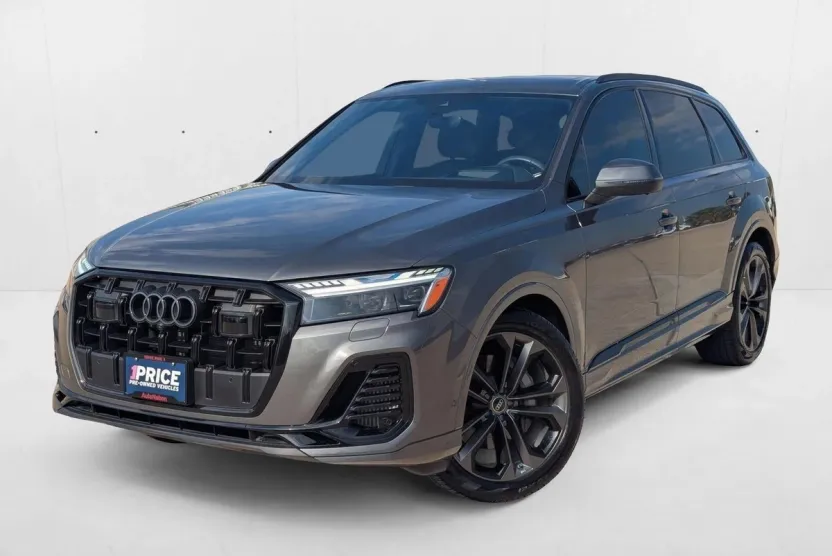 2025 Audi Q7 Prestige photo 1