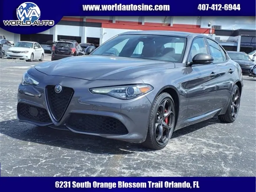 2020 Alfa Romeo Giulia Ti Sport photo 1
