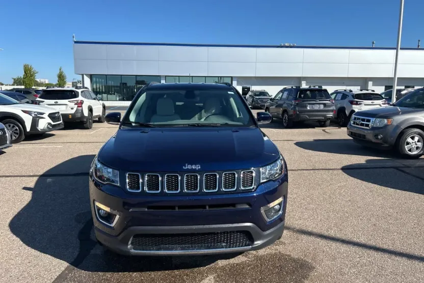 2019 Jeep Compass Limited photo 1