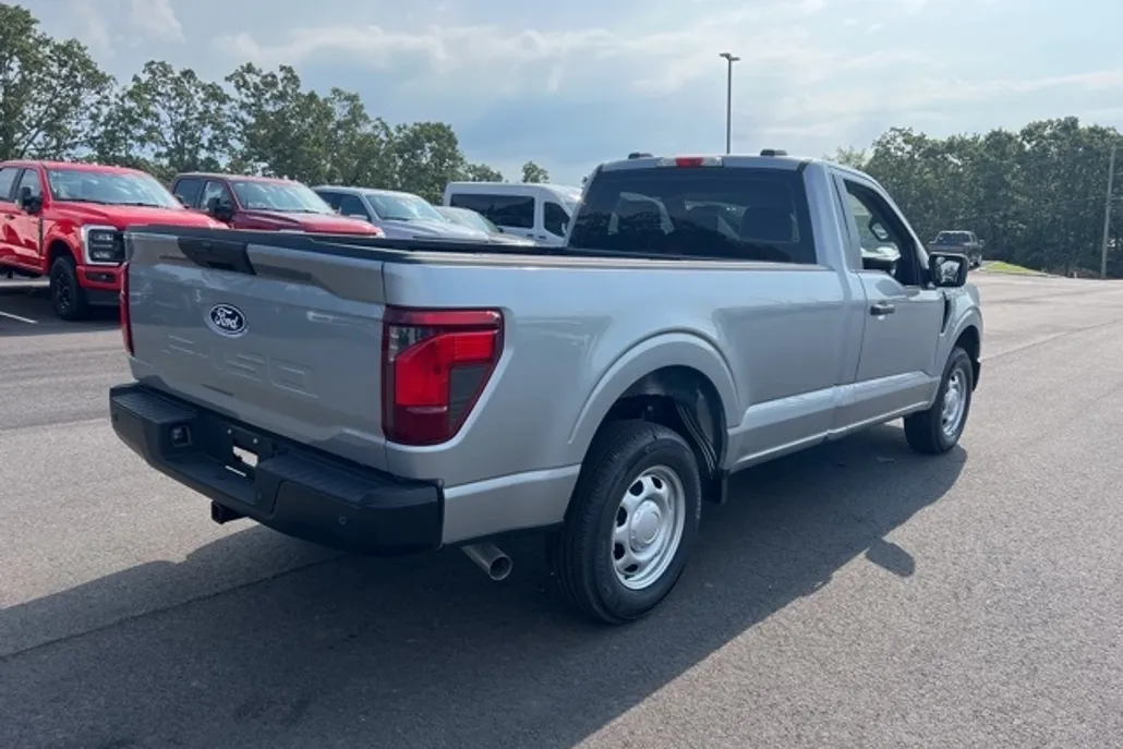 2025 Ford F-150 XL photo 1
