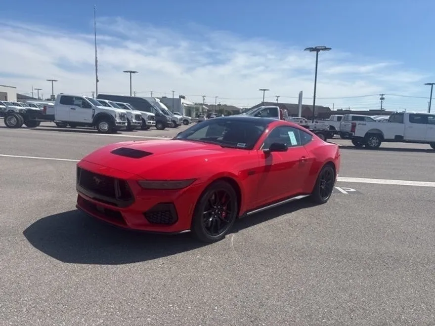 2025 Ford Mustang GT Premium photo 1