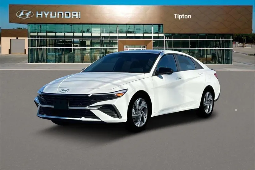 2025 Hyundai Elantra SEL Sport photo 1
