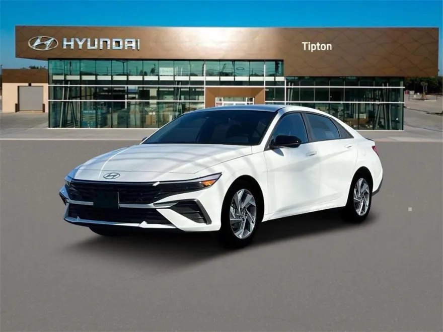 2025 Hyundai Elantra SEL Sport photo 1
