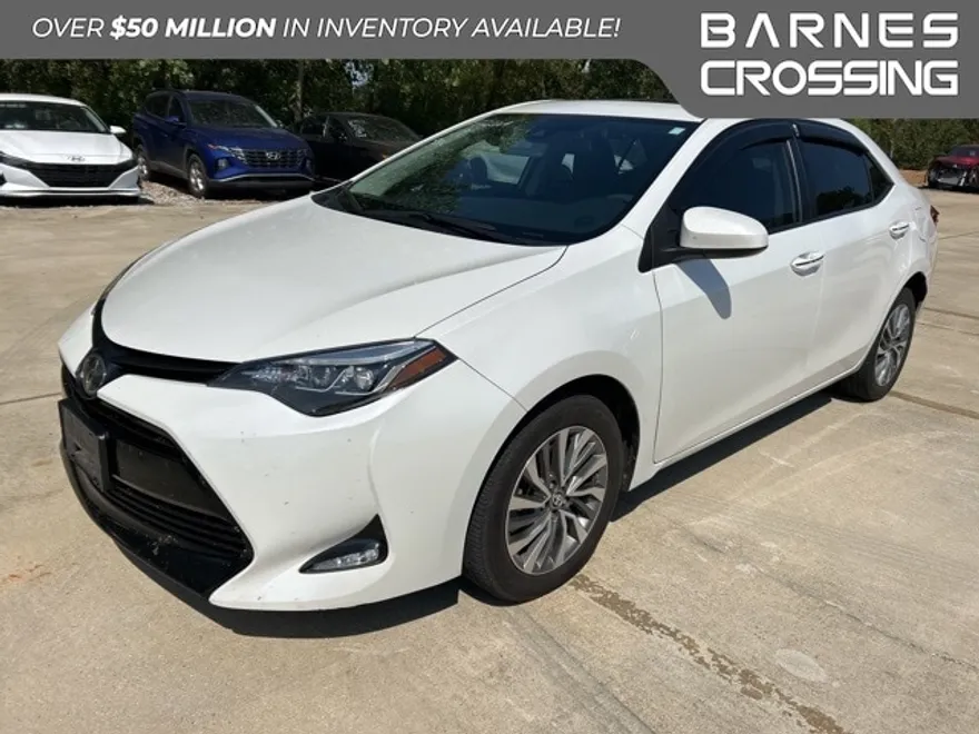 2019 Toyota Corolla L photo 1