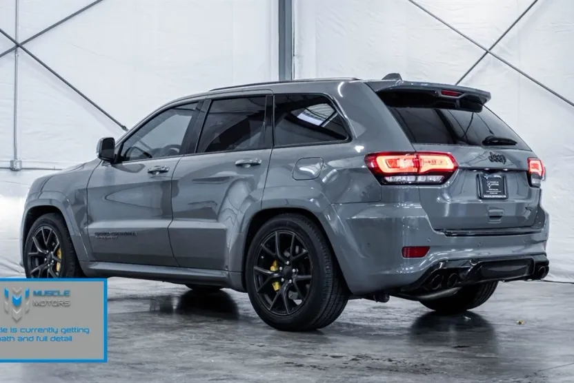2021 Jeep Grand Cherokee Trackhawk photo 1