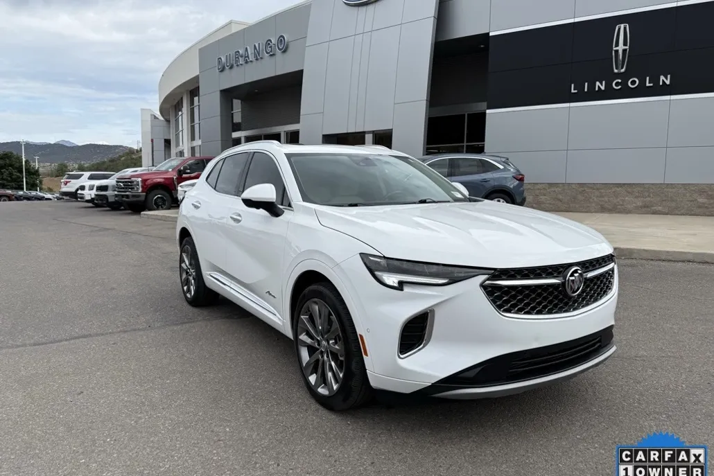 2022 Buick Envision Avenir photo 1