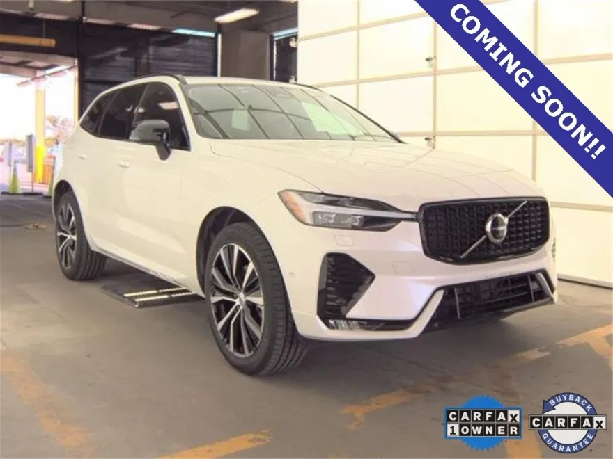 2025 Volvo XC60 B5 Plus photo 1