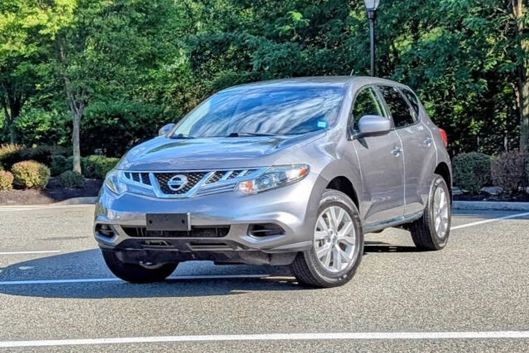 2014 Nissan Murano S photo 1
