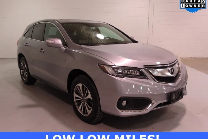 2017 Acura RDX Advance photo 1