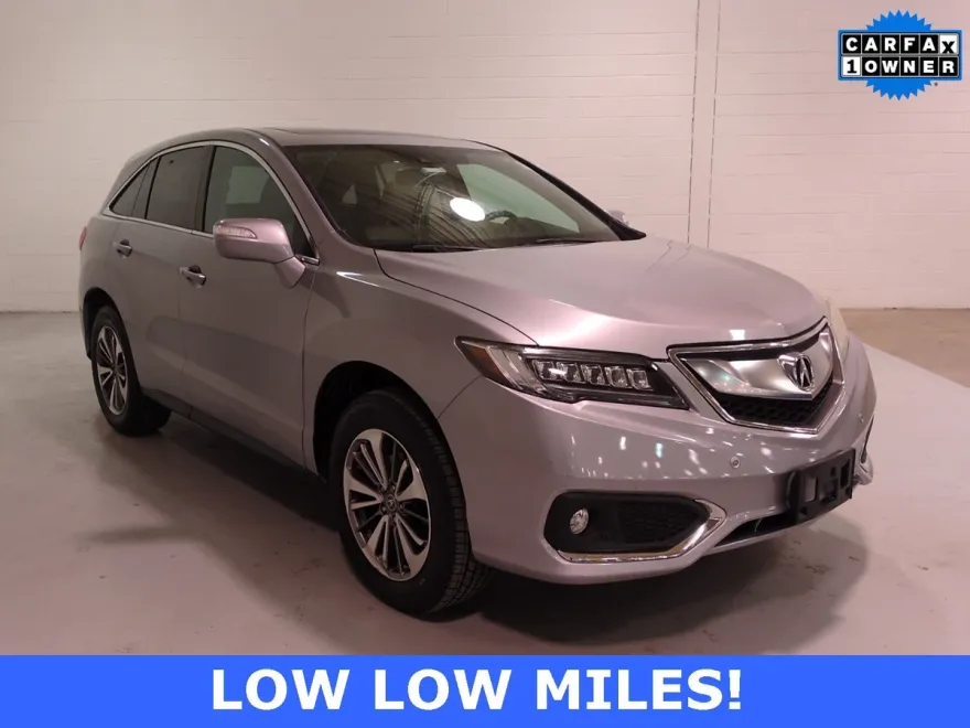 2017 Acura RDX Advance photo 1