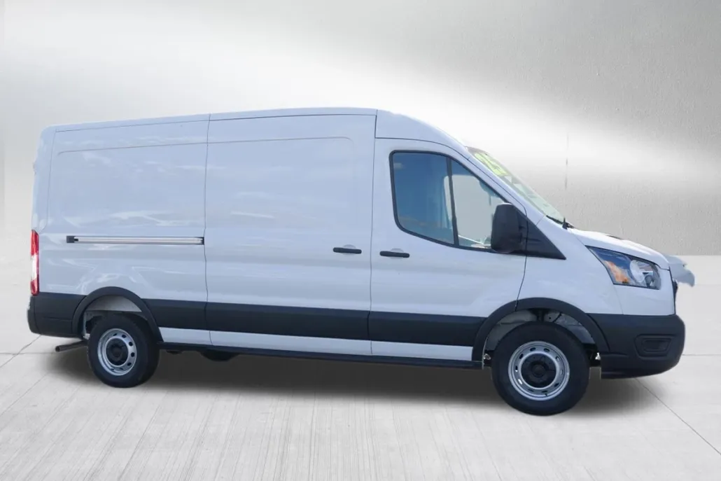 2025 Ford Transit Cargo Van photo 1