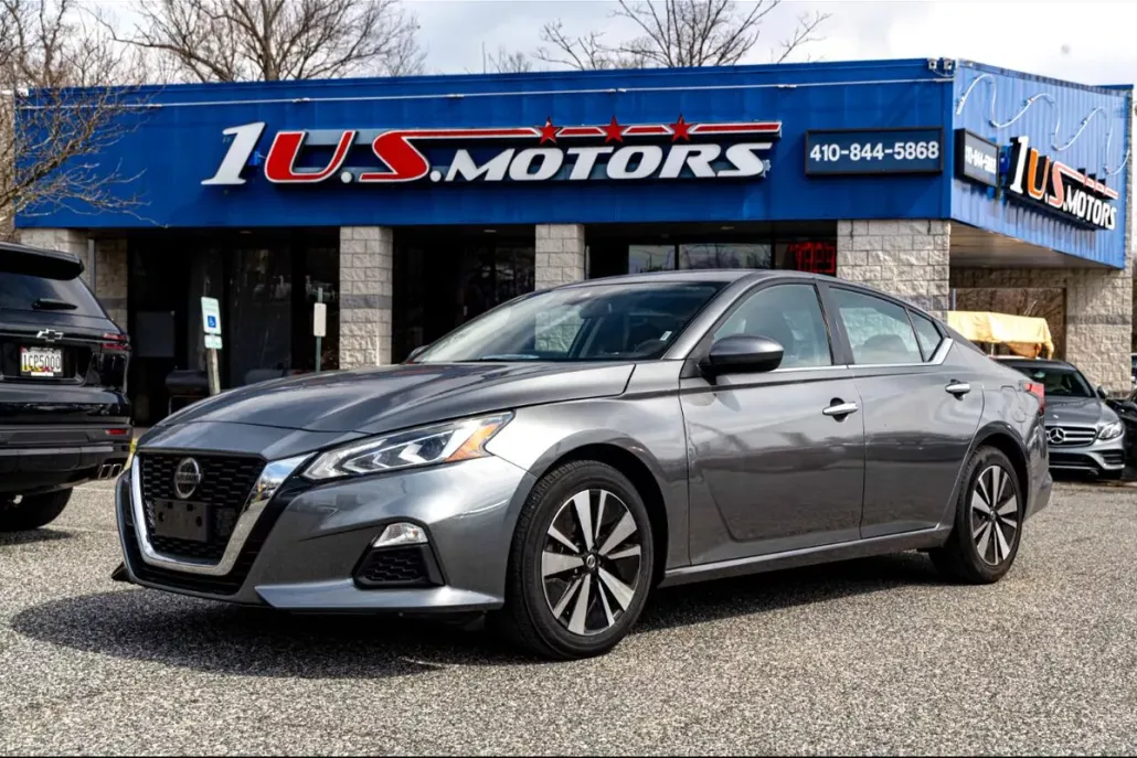 2022 Nissan Altima 2.5 SV photo 1