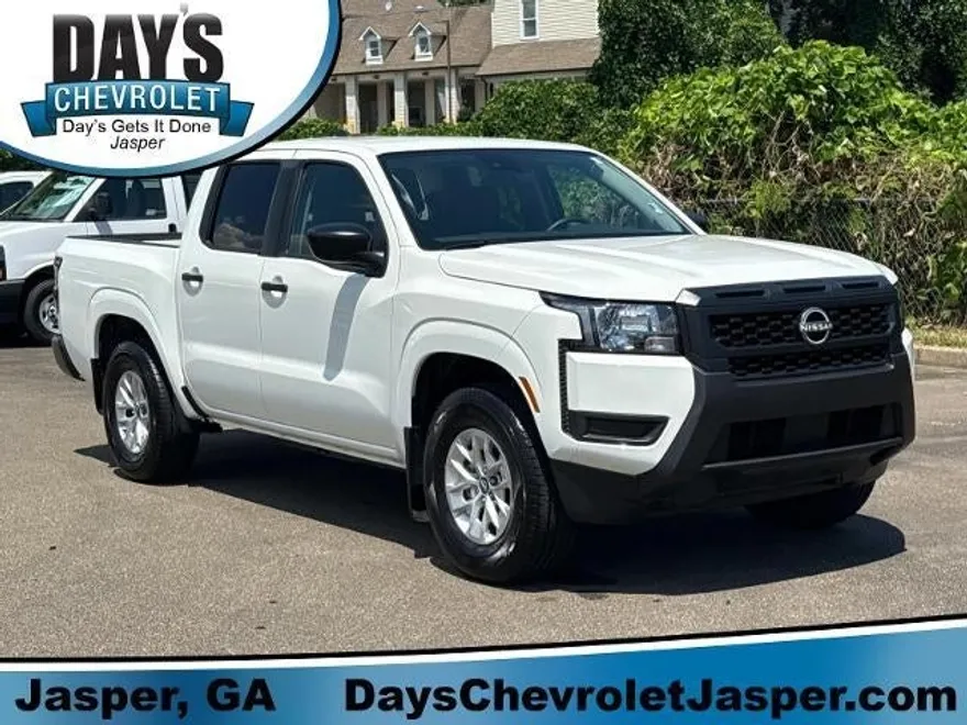 2025 Nissan Frontier Crew Cab S photo 1