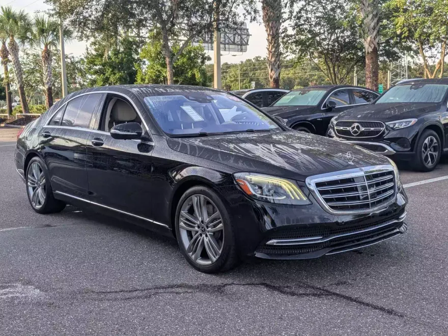 2018 Mercedes Benz S 560 photo 1