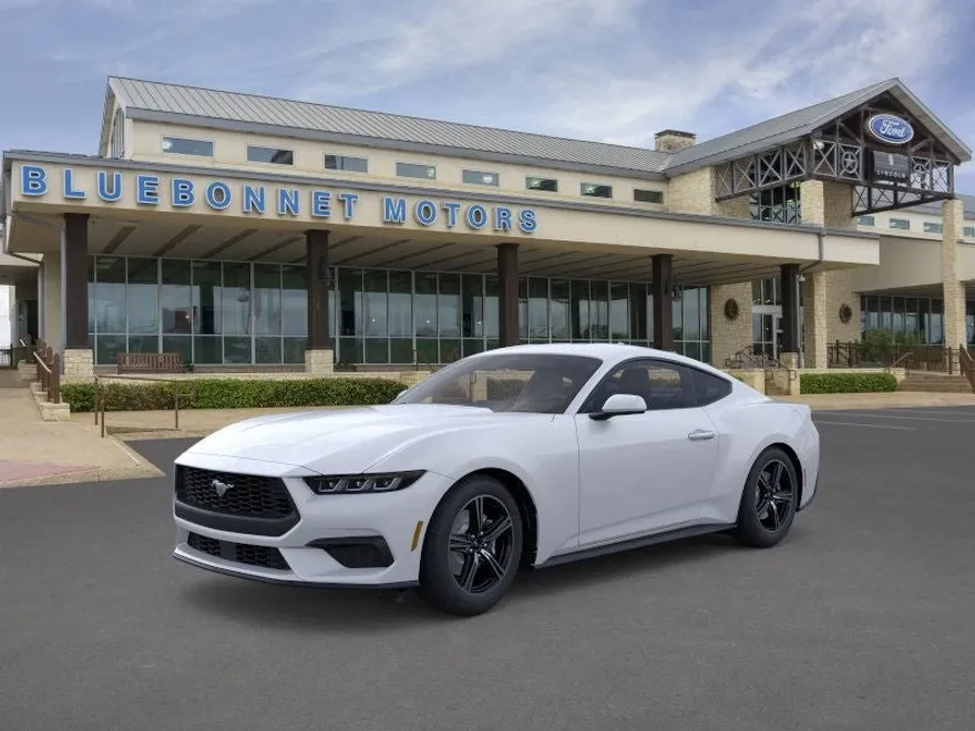 2025 Ford Mustang EcoBoost photo 1