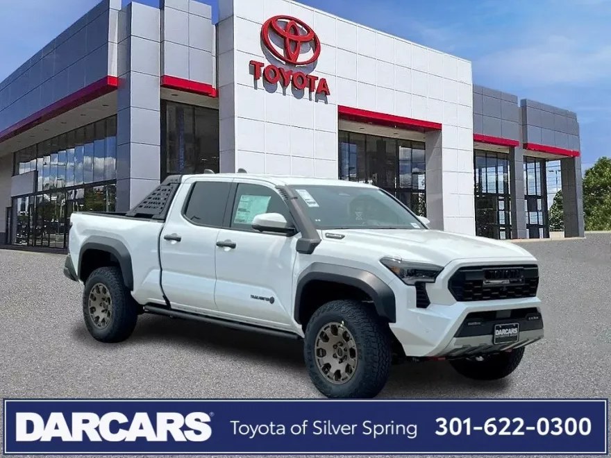 2025 Toyota Tacoma Trailhunter photo 1