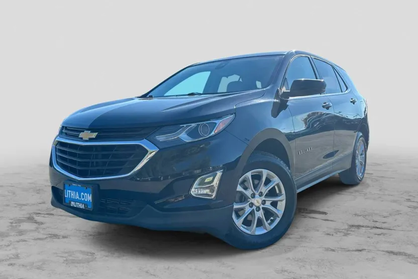 2020 Chevrolet Equinox LT photo 1