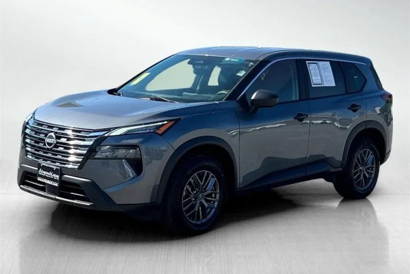 2024 Nissan Rogue S photo 1