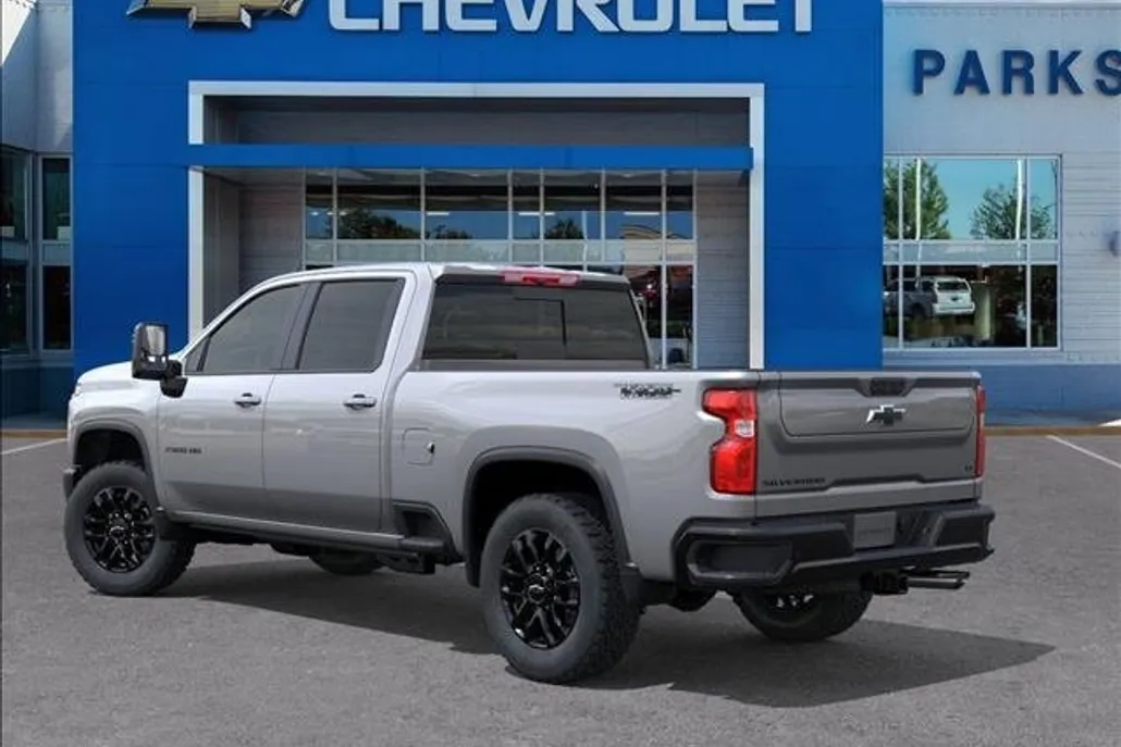 2026 Chevrolet Silverado 2500HD LT photo 1