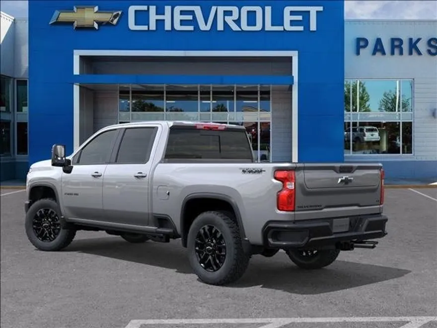 2026 Chevrolet Silverado 2500HD LT photo 1