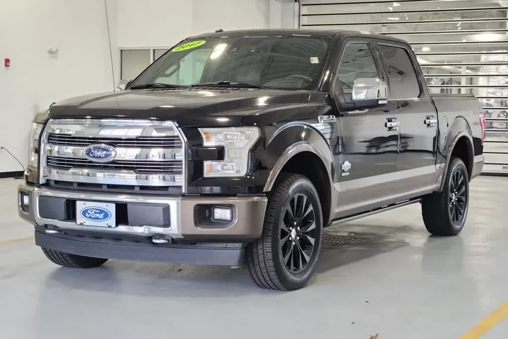 2017 Ford F-150 XL photo 1
