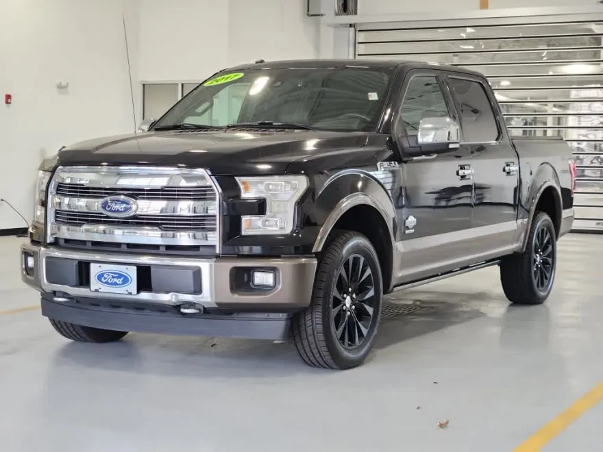 2017 Ford F-150 XL photo 1