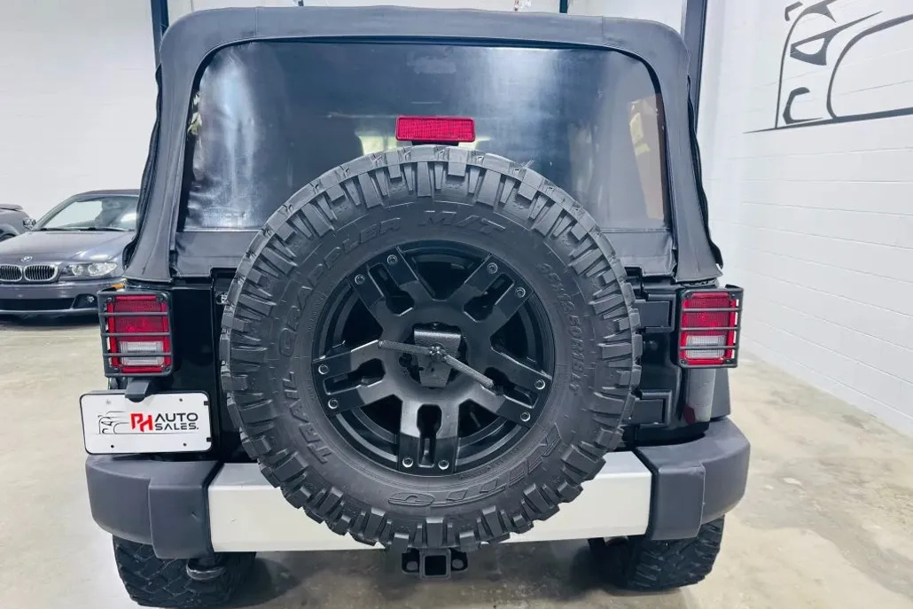 2012 Jeep Wrangler Unlimited Sahara Sport photo 1