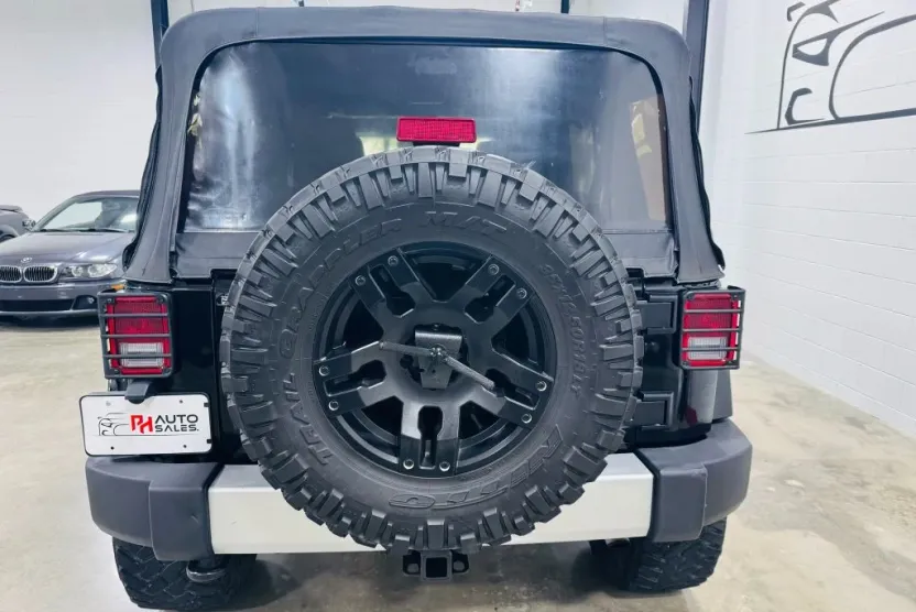 2012 Jeep Wrangler Unlimited Sahara Sport photo 1