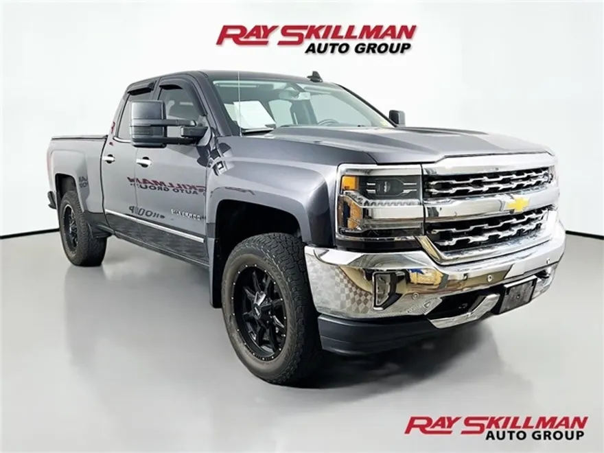 2016 Chevrolet Silverado 1500 LTZ photo 1