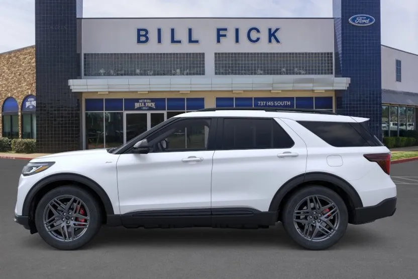 2025 Ford Explorer ST-Line photo 1