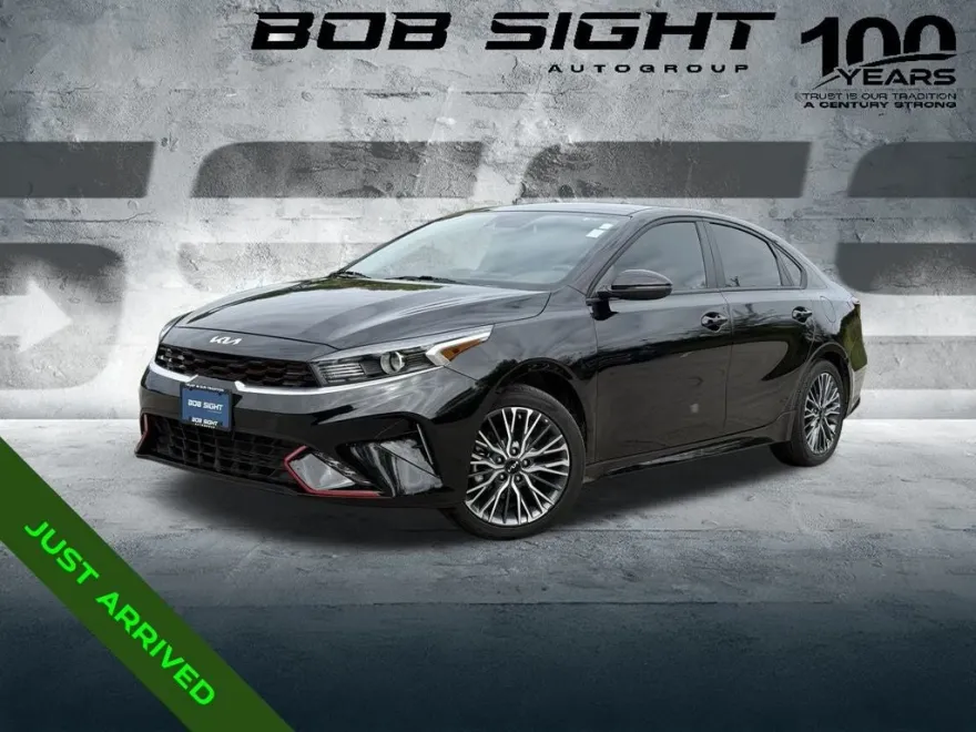 2023 Kia Forte GT-Line photo 1